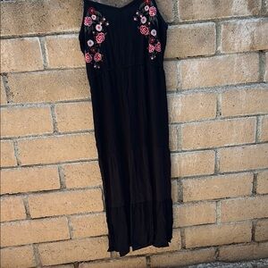 Kelli Rene Black‎ Maxi Dress with Pink Floral Embroidery 3 tiered size XL